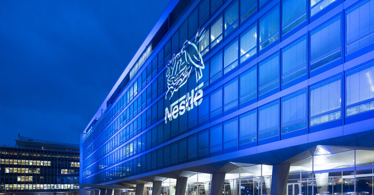 Nestlé extinde retragerea de lapte praf pentru sugari la nivel european din cauza riscului de toxină