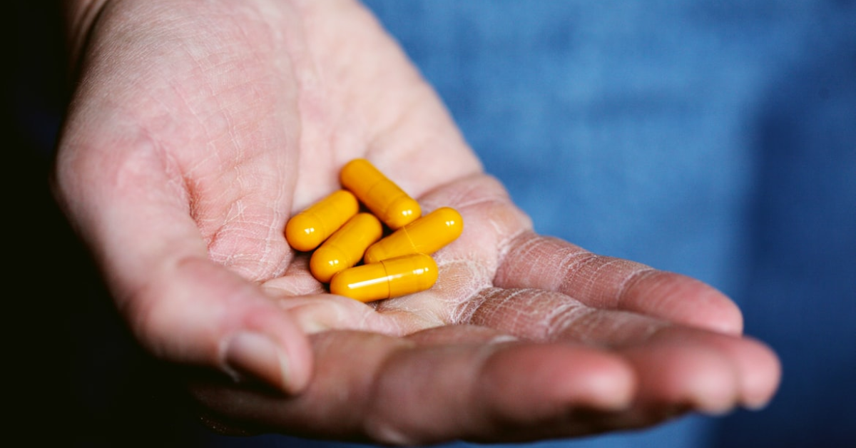 Românii sunt tot mai orientați spre prevenție, iar consumul de vitamine și suplimente a crescut în 2021, comparativ cu 2020