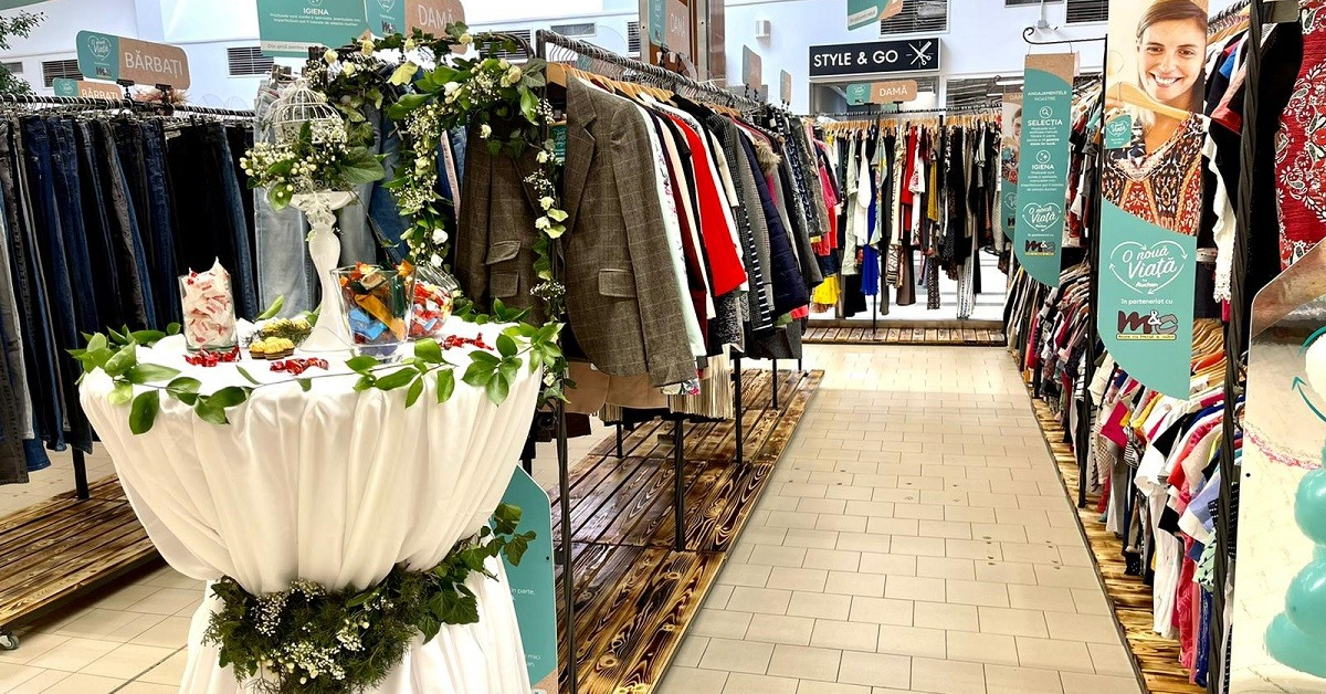 Cooperation Surrey gap Auchan deschide al treilea magazin cu haine second-hand în hipermarketul  din Timisoara