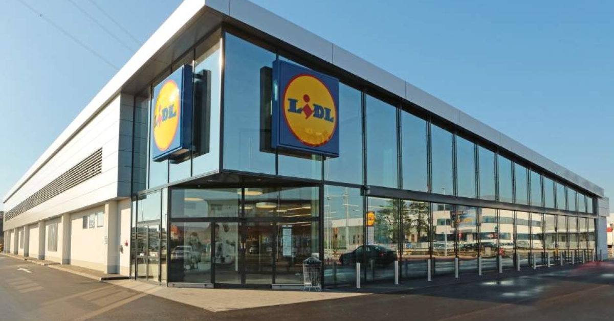 Programul magazinelor Lidl de Paște, în 2026: angajații vor avea două zile libere