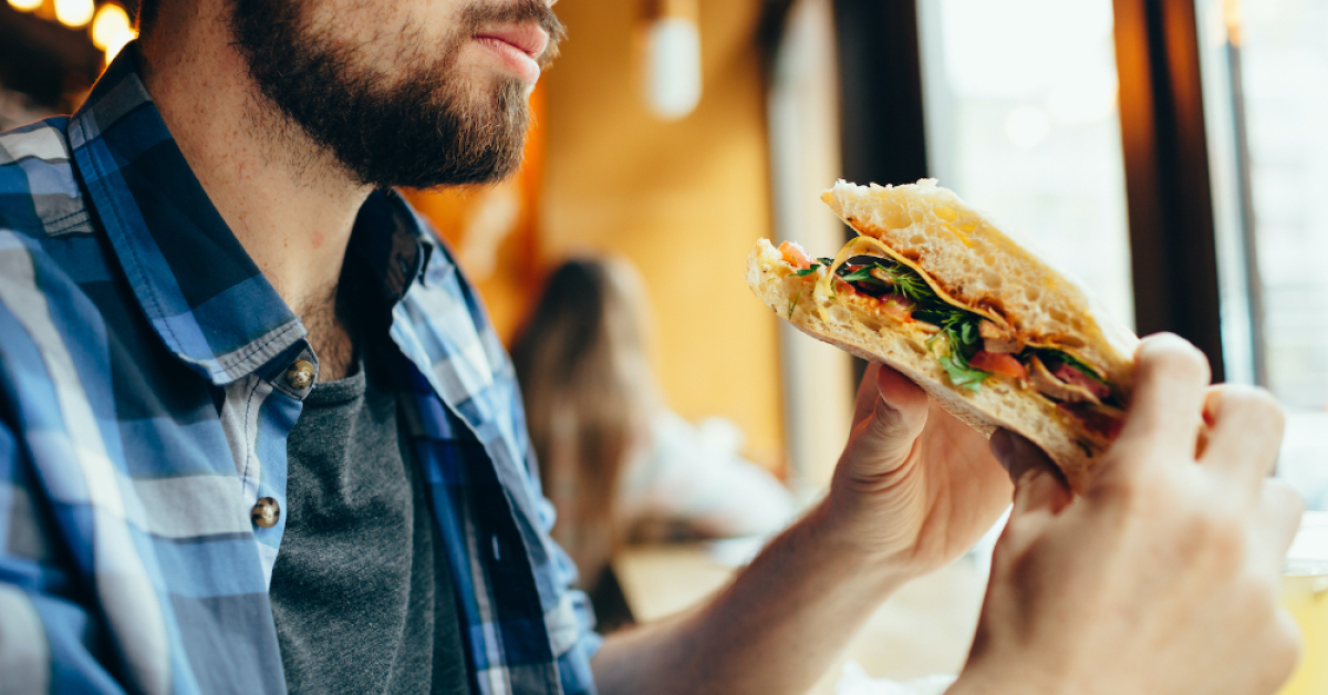 80% dintre români consumă zilnic sau aproape zilnic produse de panificație. Cum ne afectează alimentația necorespunzătoare