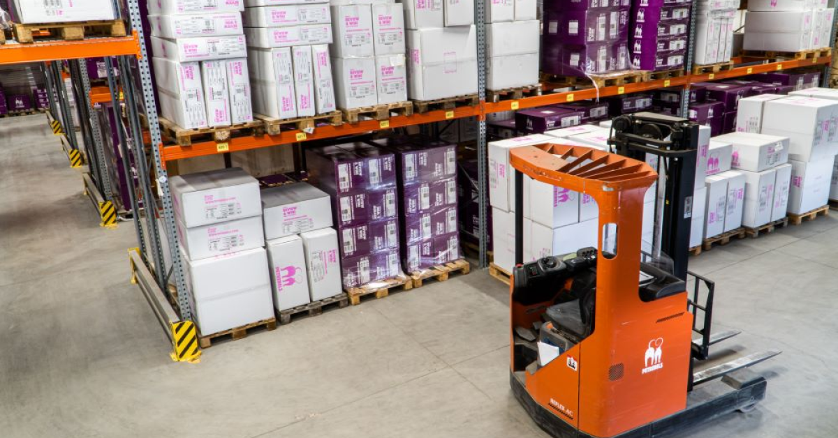 Stocul spațiilor industriale și de logistică a depășit borna de 7 milioane metri pătrați