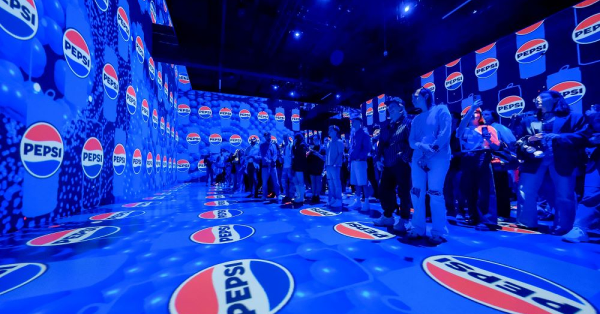 Pepsi își relansează logo-ul și identitatea vizuală