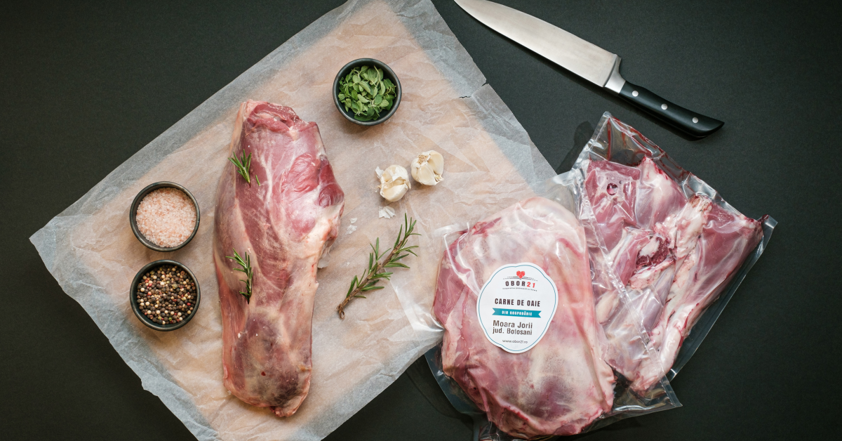 40% dintre români vor carne de miel și de ied de Paște. Când fac cumpărăturile, de unde și ce buget alocă pentru masa de Paște