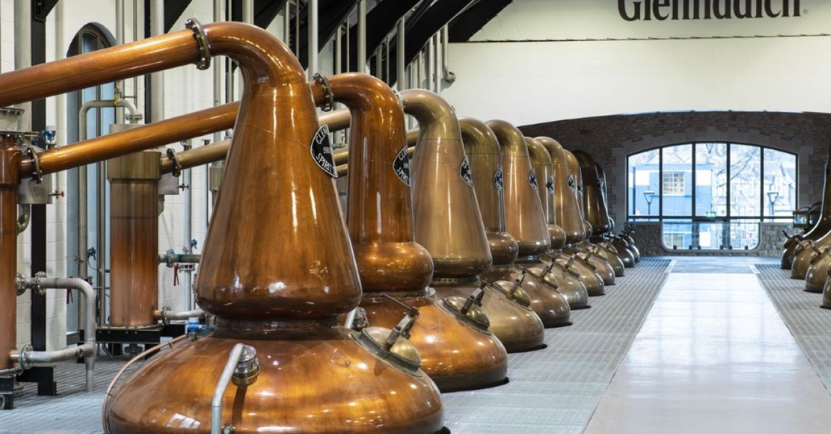 Importatorul de spirtoase B.D.G. Import aduce în România brandul William Grant & Sons