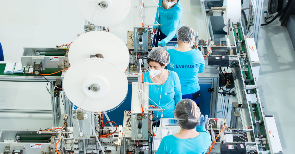 Vânzarea măștilor respiratorii tip FFP2 ale producătorului român Eversted s-a dublat în ultimele 72 de ore