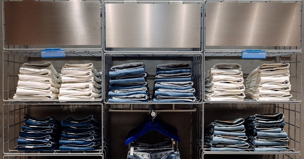 Calvin Klein Jeans a deschis primul magazin în afara Bucureștiului 