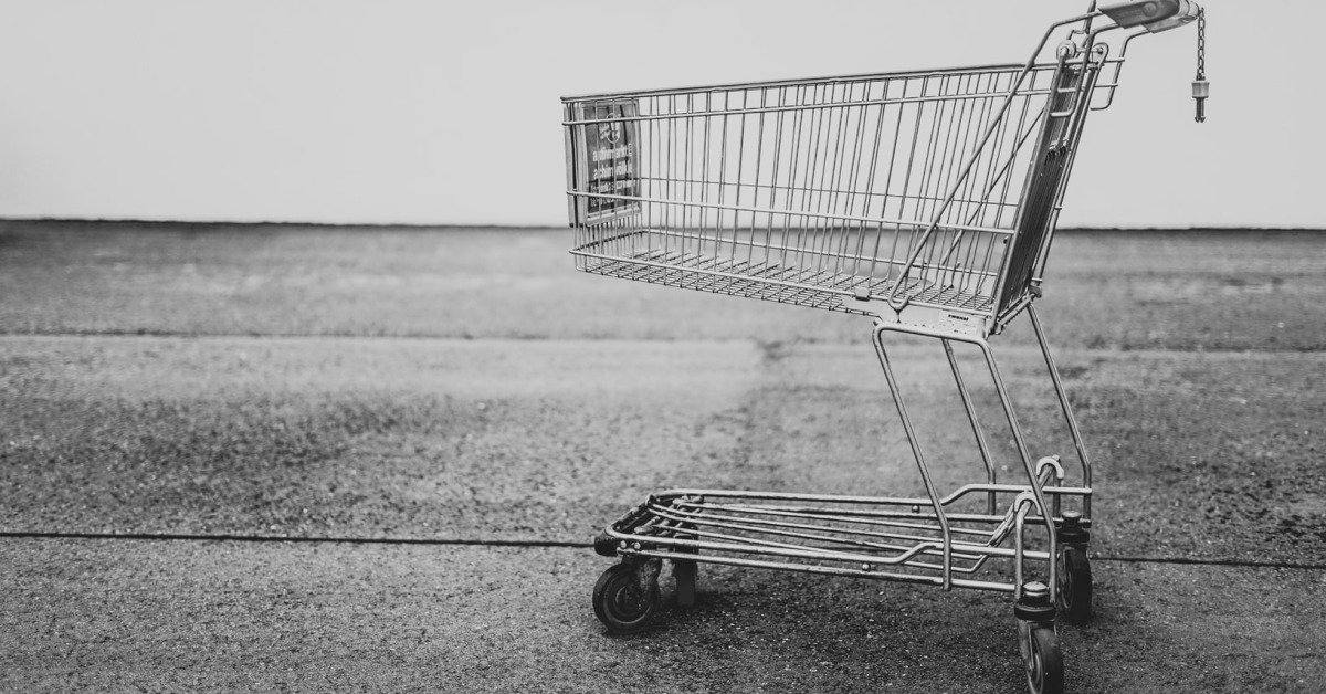 INS: Managerii așteaptă creșteri de prețuri în comerțul cu amănuntul și construcții anul viitor