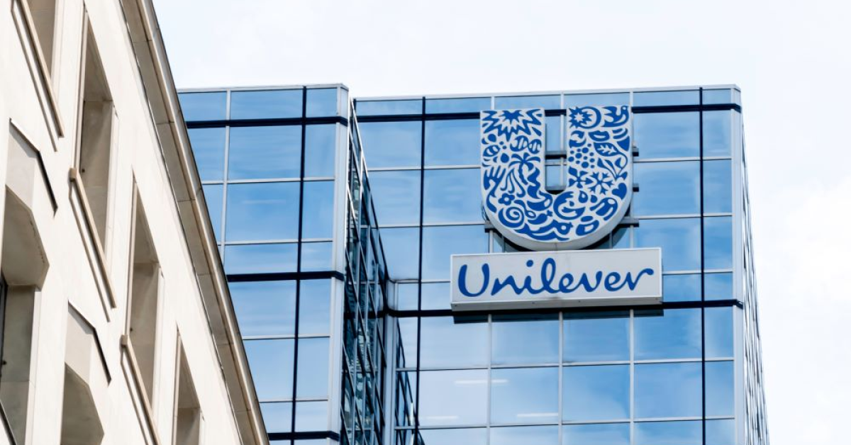 Unilever, producătorul înghețatelor Magnum, Cornetto și Ben&Jerry\'s, renunță la afacerile cu înghețată. Peste 7000 de posturi, reduse la nivel mondial 