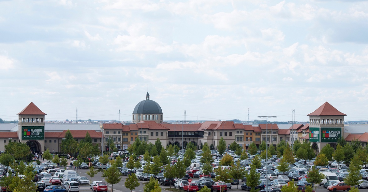 Cacharel a deschis un magazin în Fashion House Outlet Centre, singura locație a brandului din România 