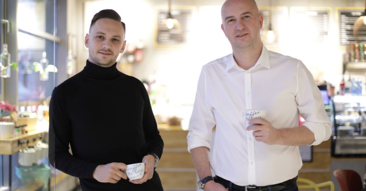 Lanțul românesc de cafenele 5 to Go a fost vândut. Cine e noul proprietar și ce planuri are 