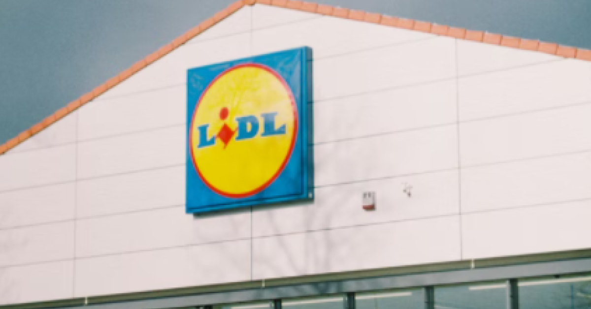 Lidl și rețeaua națională a Băncilor pentru Alimente organizează o colectă de Paște pentru persoanele vulnerabile din România