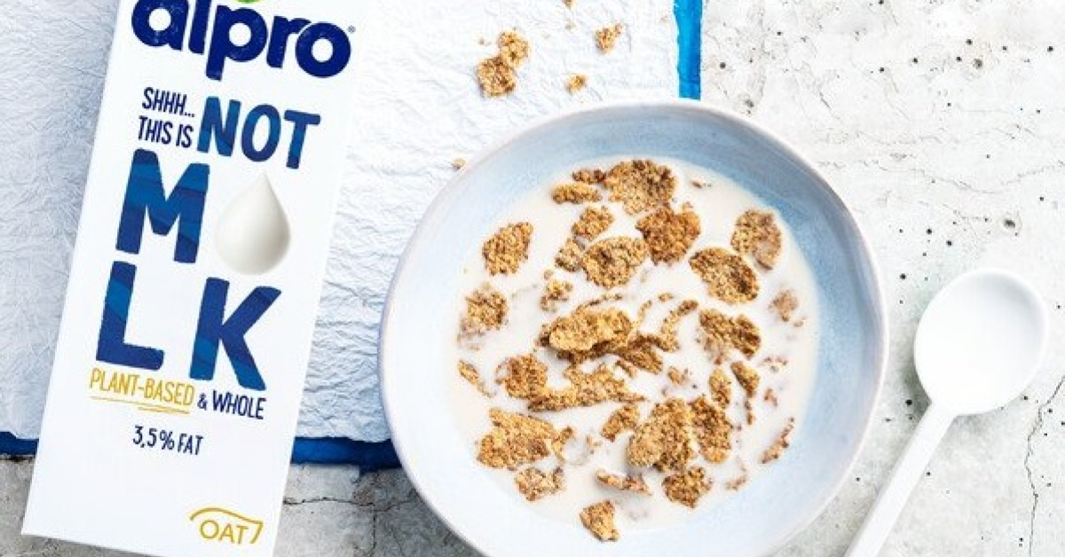 Alpro lansează Alpro THIS IS NOT M*LK, o nouă gamă de băuturi din plante