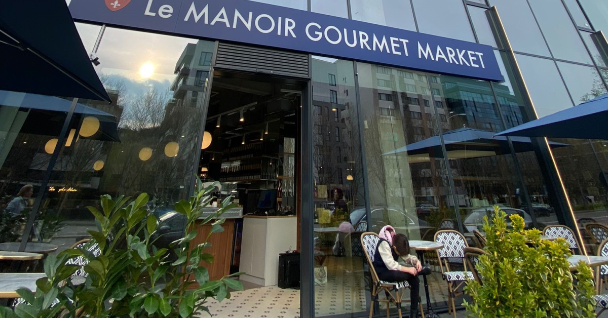 S-a deschis Le Manoir Gourmet Market, piața de un milion de euro pentru românii cu bani