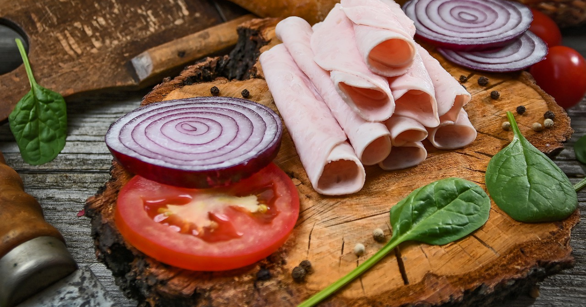 Alimentația copiilor: ce produse cumpără părinții, de unde și cât contează brandul