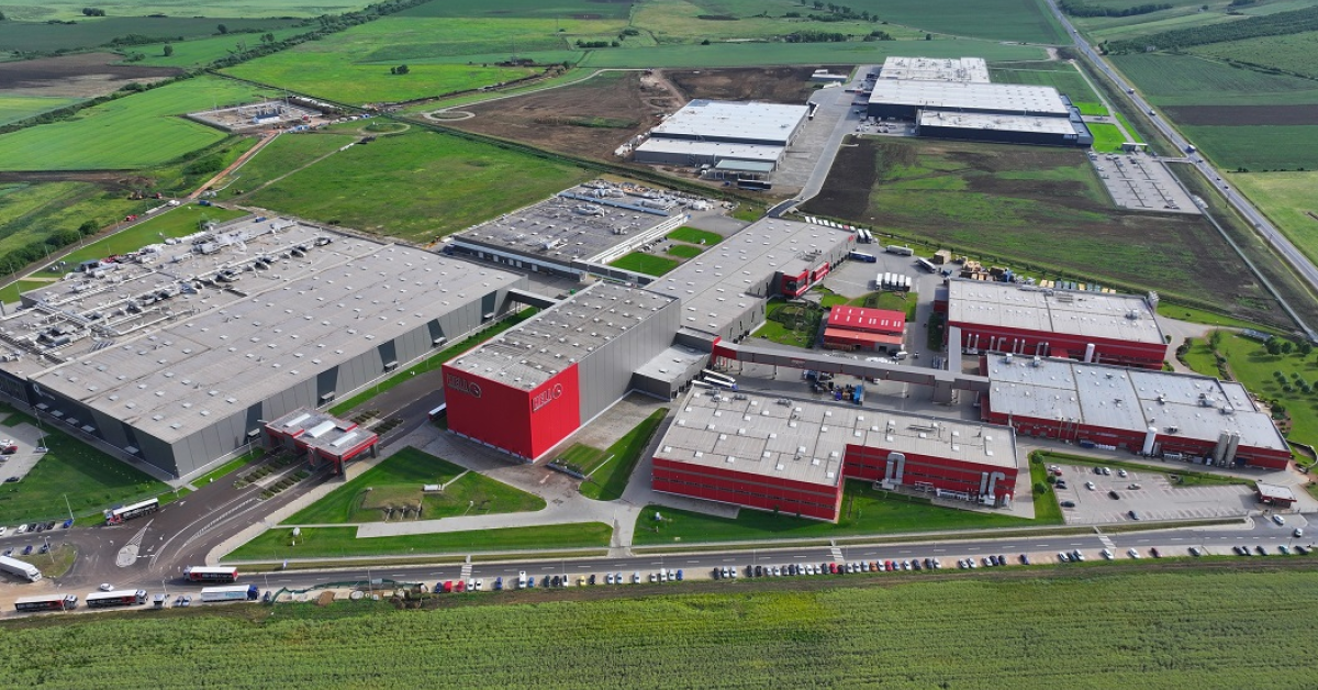 Producătorul de energizant HELL a inaugurat o nouă fabrică în Europa