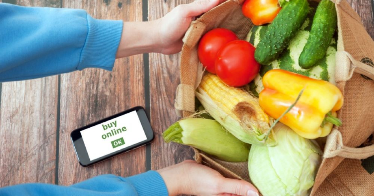Fructe și legume de sezon: Producătorii români de la care poți comanda online chiar și pepeni 