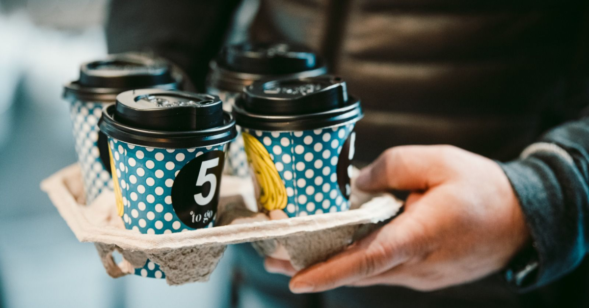 5 to go dezvoltă o gamă de capsule de cafea pentru retail și deschide prima cafenea din Ungaria