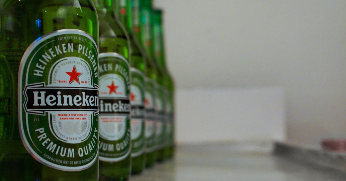 Heineken închide fabrica din Constanța și va rămâne cu trei unități în România