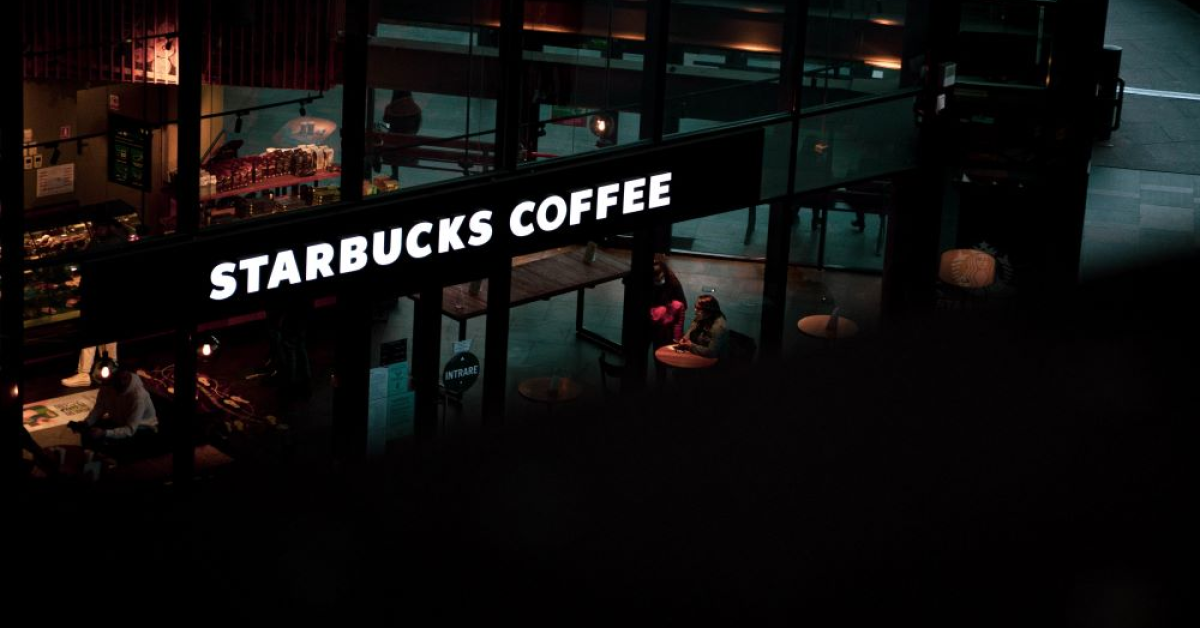 Starbucks va investi 450 de milioane de dolari în modernizarea cafenelelor