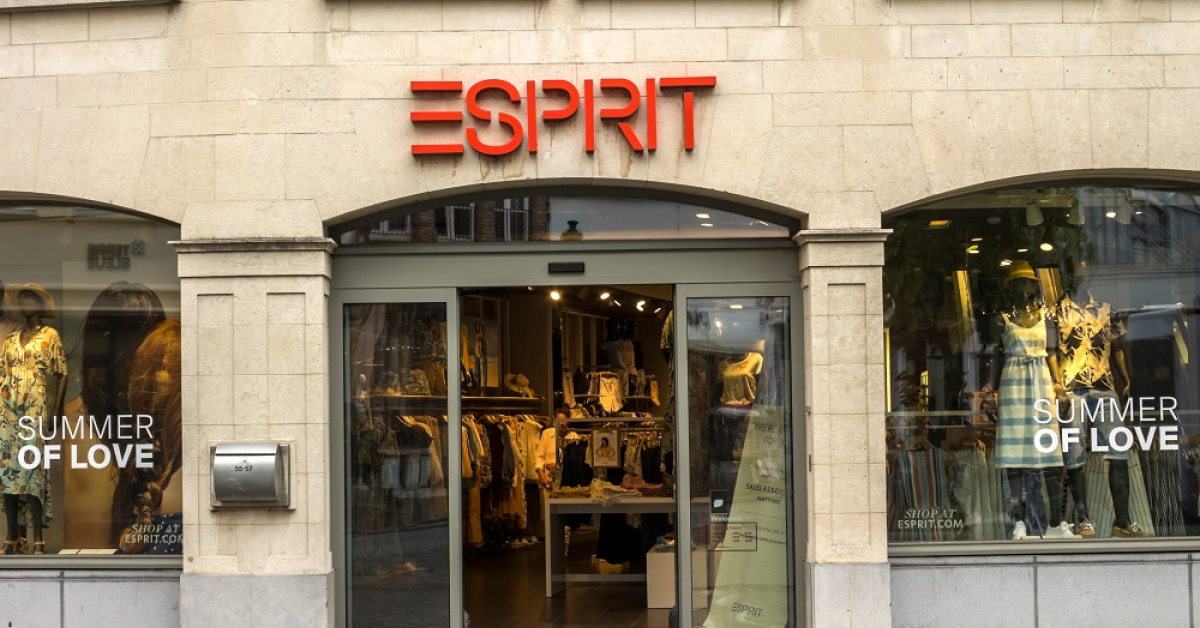Esprit închide 50 de magazine și concediază 1.200 de angajați