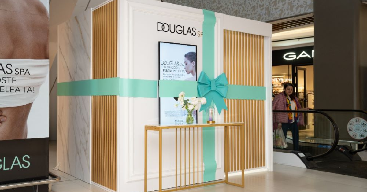 Douglas a dat stratul unui nou concept de frumusețe, Cabina SPA: cum funcționează aceasta și unde o găsim