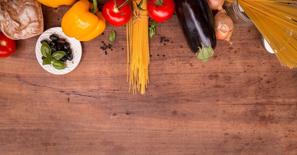 Prețurile la alimente au înregistrat în noiembrie cel mai mare salt din ultimii șapte ani