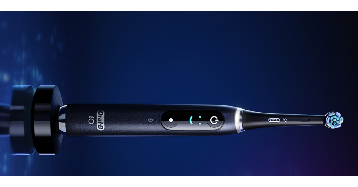 Oral B lansează noua periuță de dinți electrică cu tehnologia iO