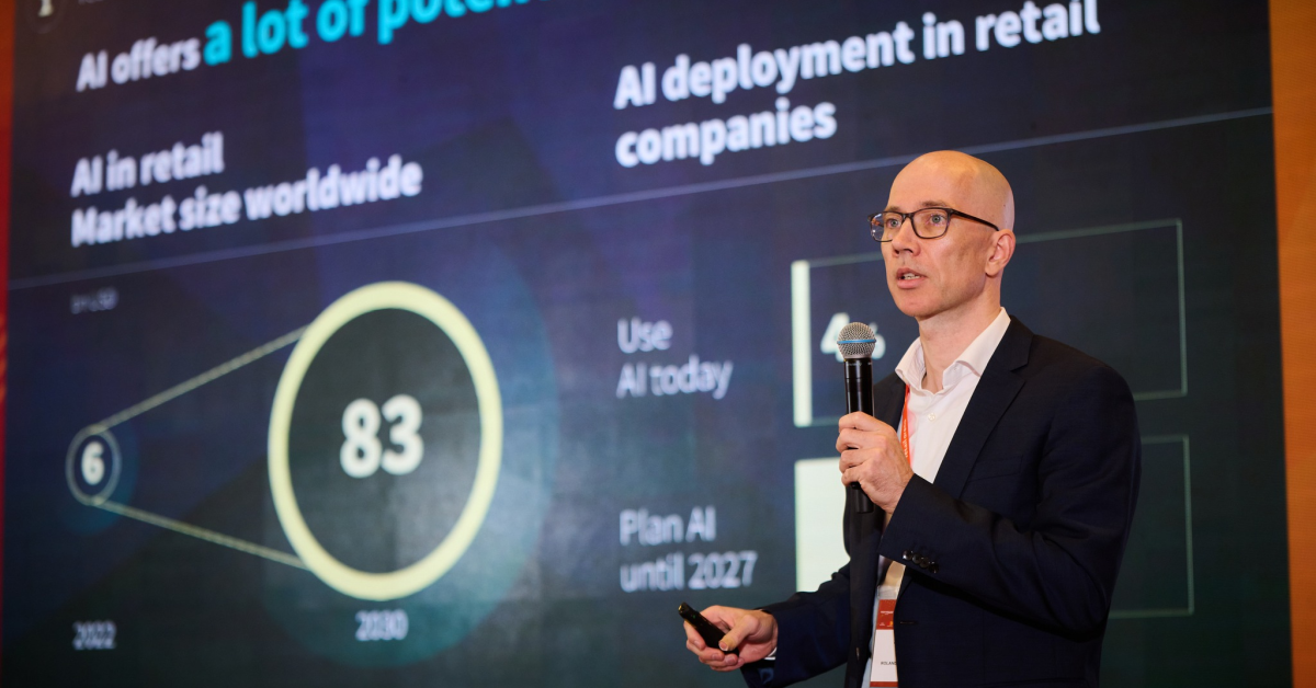 retailArena|Szabolcs Nemes, Roland Berger: Până în 2027, companiile din retail care folosesc AI vor crește de la 4% la 80%