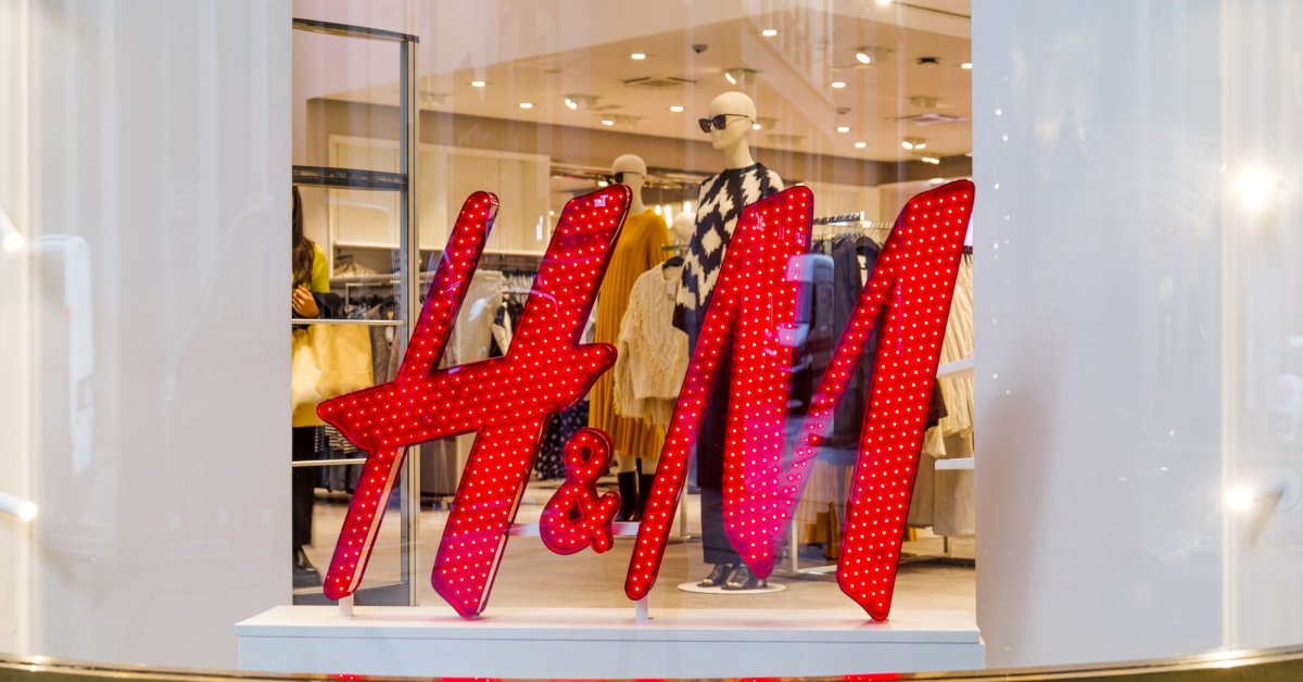 H&M intenţionează să închidă mai mult de o cincime din magazinele sale 