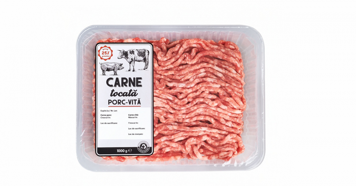 Lidl schimbă ambalajele produselor din carne proaspătă de la furnizorii români, pentru a reduce consumul de plastic cu până la 40% per caserolă
