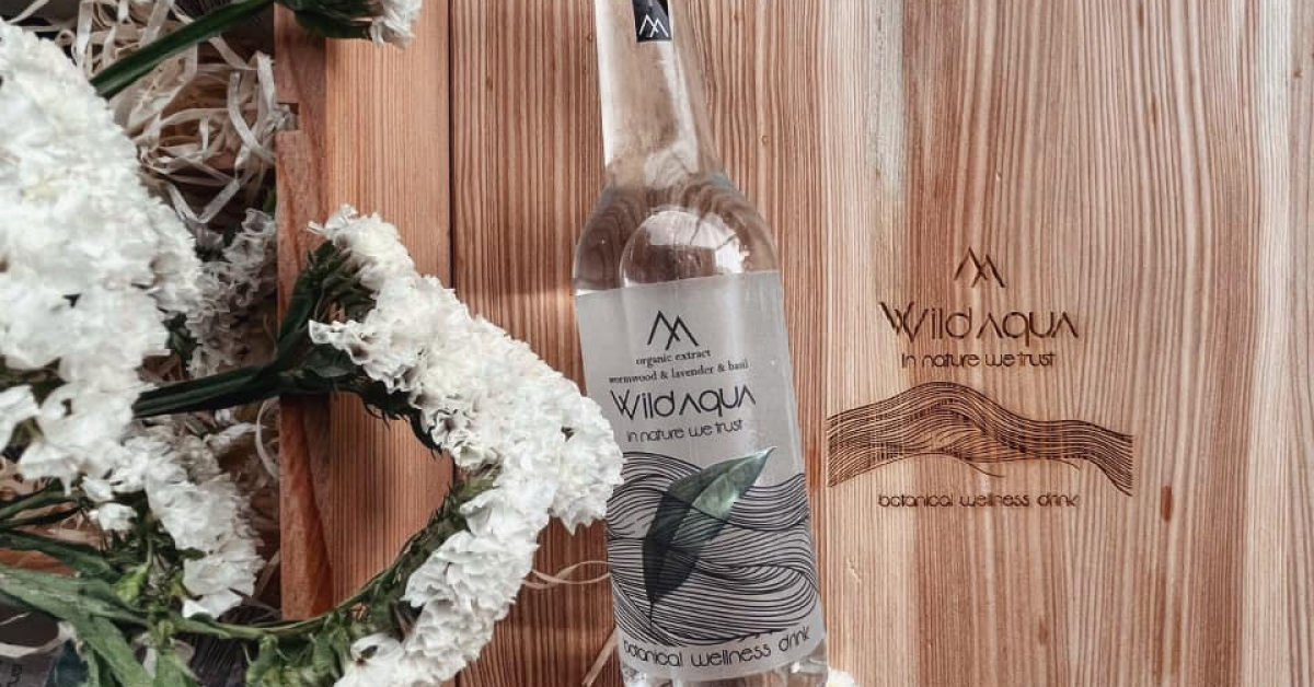 Wild Aqua, start-up ieșean pornit în pandemie care fabrică apă cu arome din flora naturală