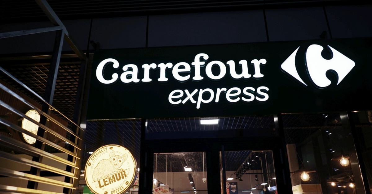 Carrefour România angajează în continuare personal și investește în dezvoltarea capacității de livrare
