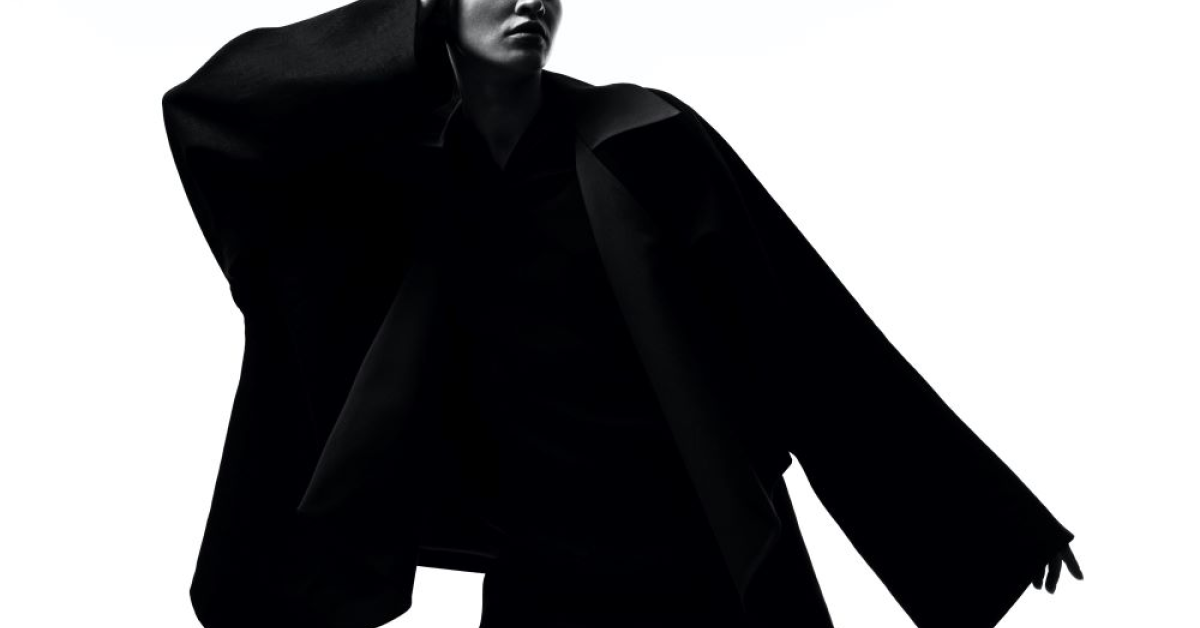 Nike lansează o colecție de haine și accesorii genderless în colaborare cu Martin Rose