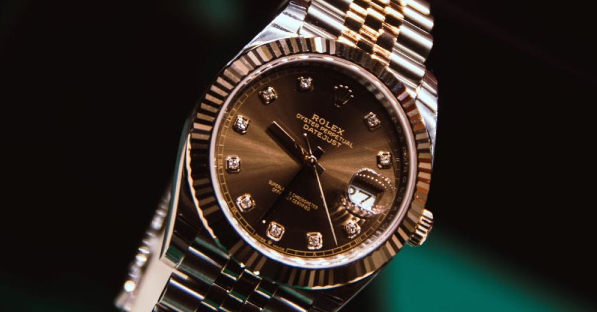 Rolex șochează industria de retail de ceasuri de lux: Achiziția companiei Bucherer a scăzut acțiunile rivalului său cu peste 25%