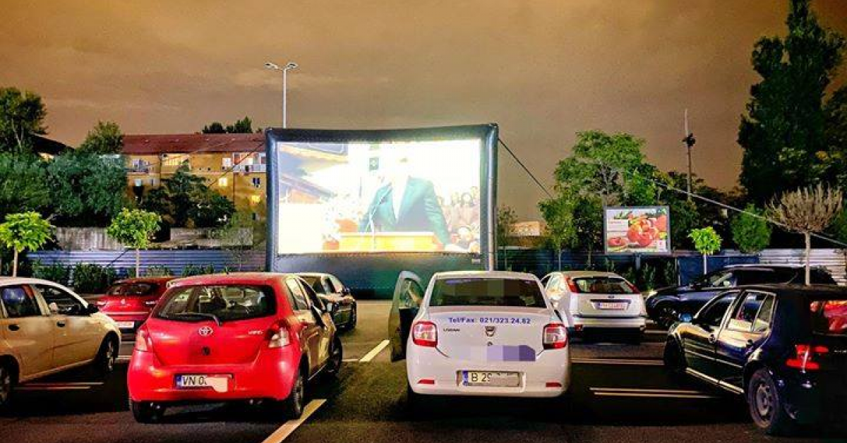 Festivalul de filme drive-in din parcările magazinelor Kaufland ajunge pe litoral din acest weekend