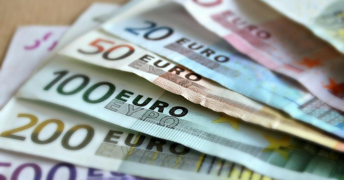 Guvernul României a suplimentat cu peste 500 milioane euro fondurile nerambursabile destinate companiilor