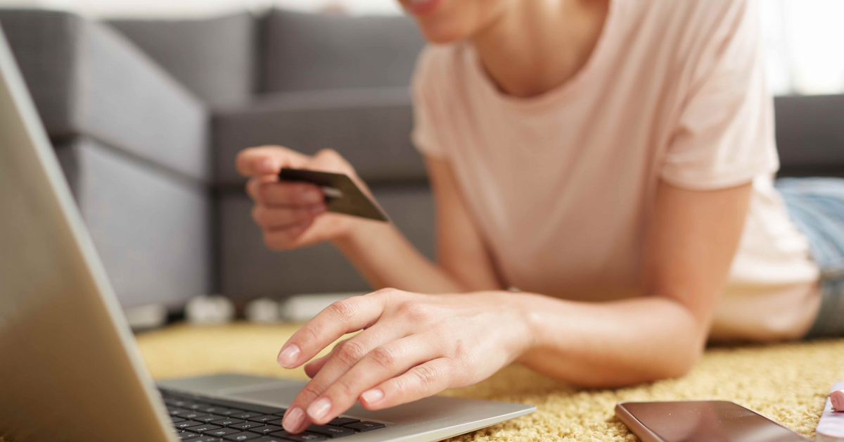 Inteligența artificială domină investițiile în eCommerce în 2021