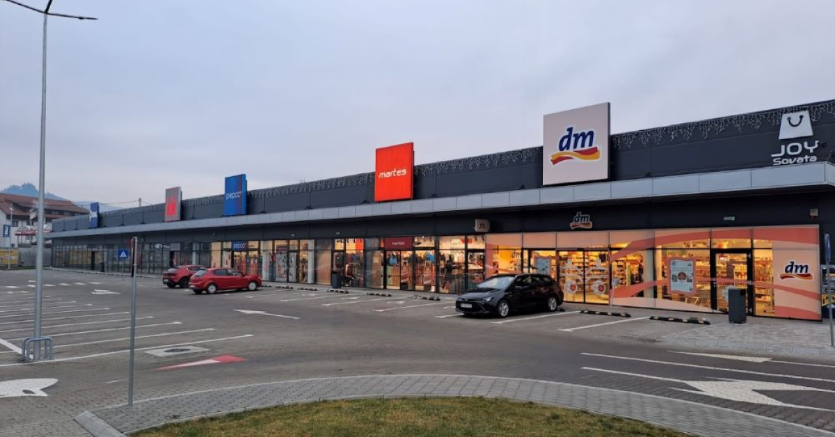 Vetfor Investment intră pe piața real estate și cumpără un parc retail, controlat și deținut de familia Fazakas