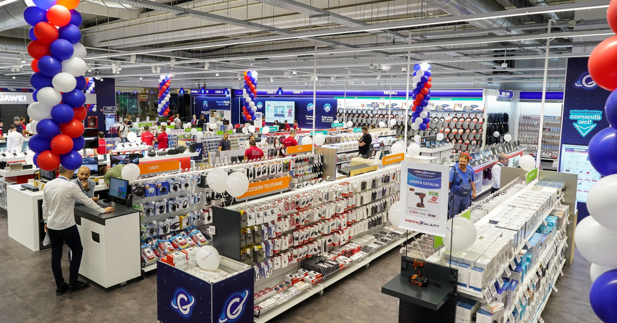 Altex continuă investițiile la magazinele din țară