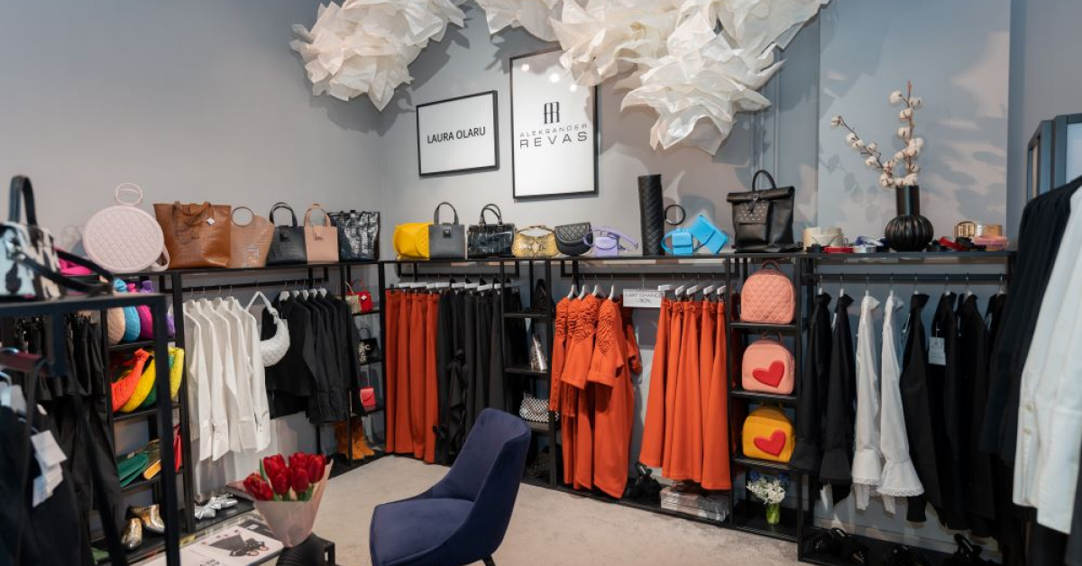 Designerii români, din nou în mall Vitan: ce articole de fashion găsim în centrul comercial
