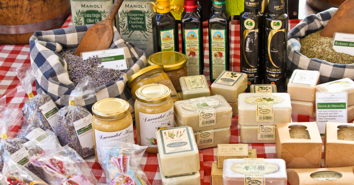 Certificările și standardele utilizate de producătorii locali pentru a garanta calitatea produselor