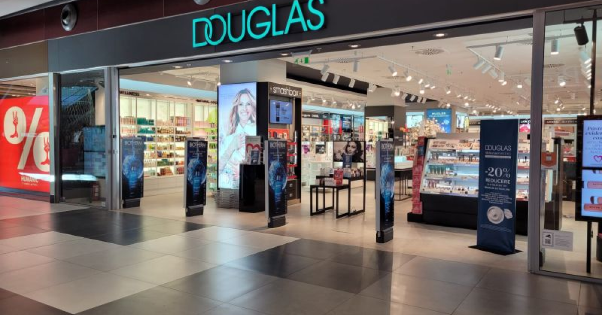 Douglas deschide un nou magazin în România