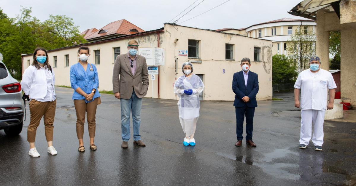 Altex România donează monitoare de terapie intensivă către spitale din România