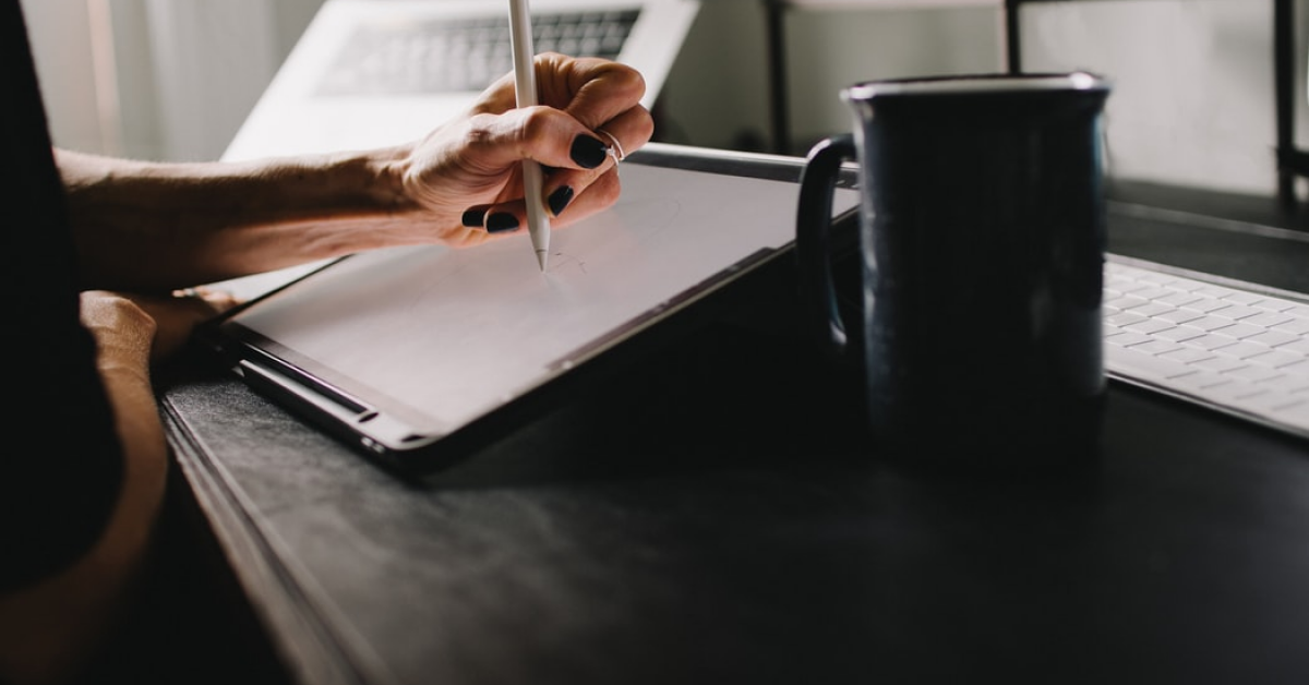 The e-Learning Company anunță o creștere de peste 60% a cifrei de afaceri în primele șase luni din 2021 în urma cererii tot mai ridicate din România pentru soluțiile de învățare online