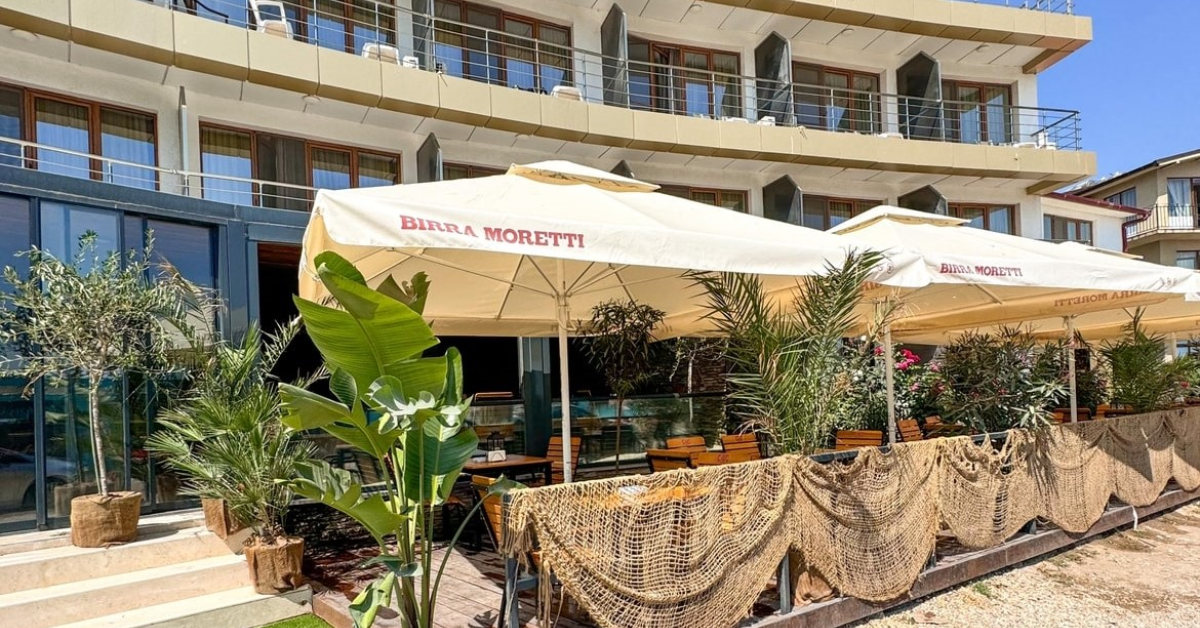 Carmolimp deschide propriul restaurant pe malul Mării Negre: cât costă o ciorbă