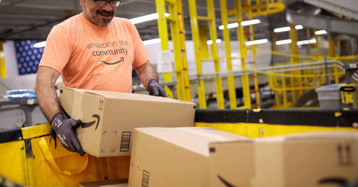 Amazon lansează o farmacie online în India