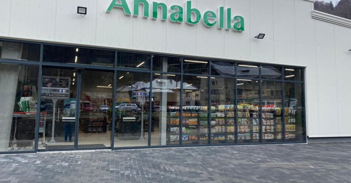 Lanțul românesc de retail Annabella a deschis al 92-lea magazin, în stațiunea Voineasa 