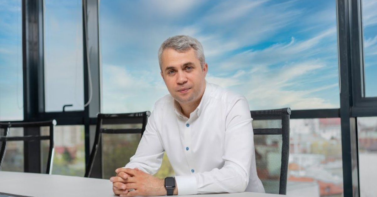 Analiză DWF: Creștere de 57% a numărului de comenzi online în Black Friday 2024 și schimbări în comportamentul de consum