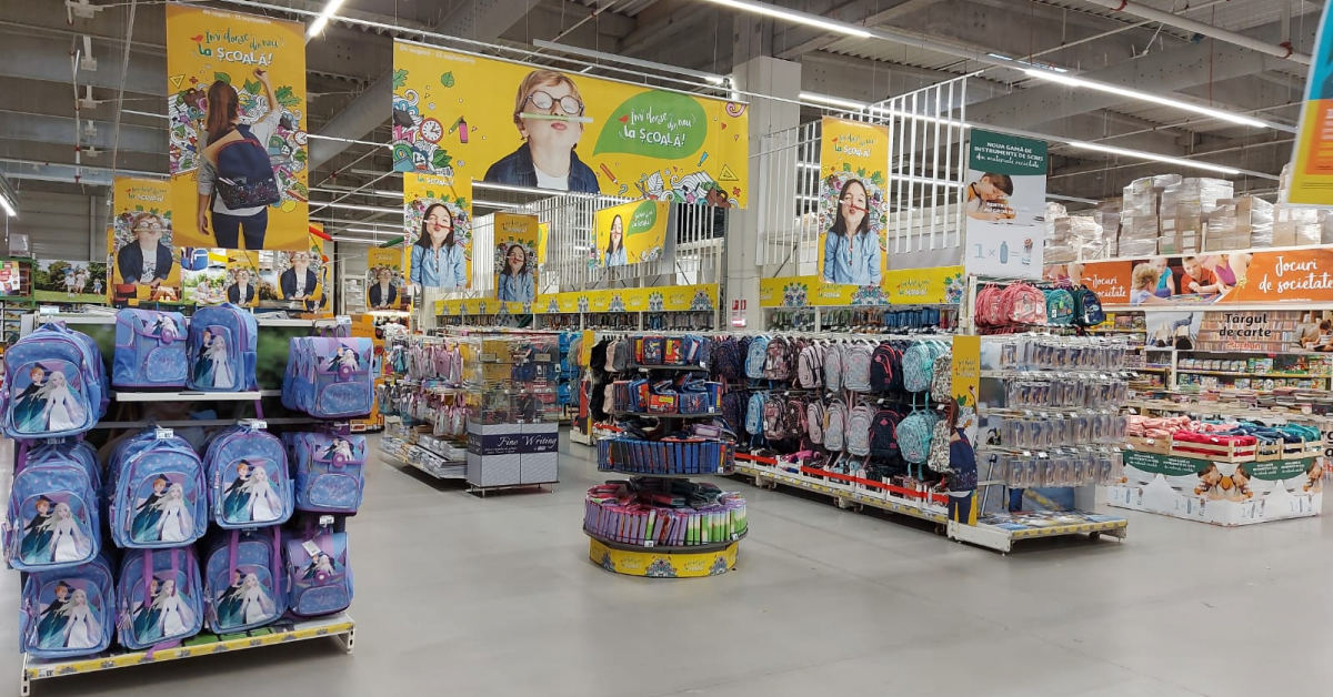 Auchan a extins gamele de rechizite ecologice în 2021. Produsele din plastic reciclat au crescut cu 50%
